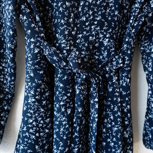 Relipop Navy Blue Floral Romper Dress Size XL Long Sleeve V-Neck Ruffle Hem - Picture 7 of 8